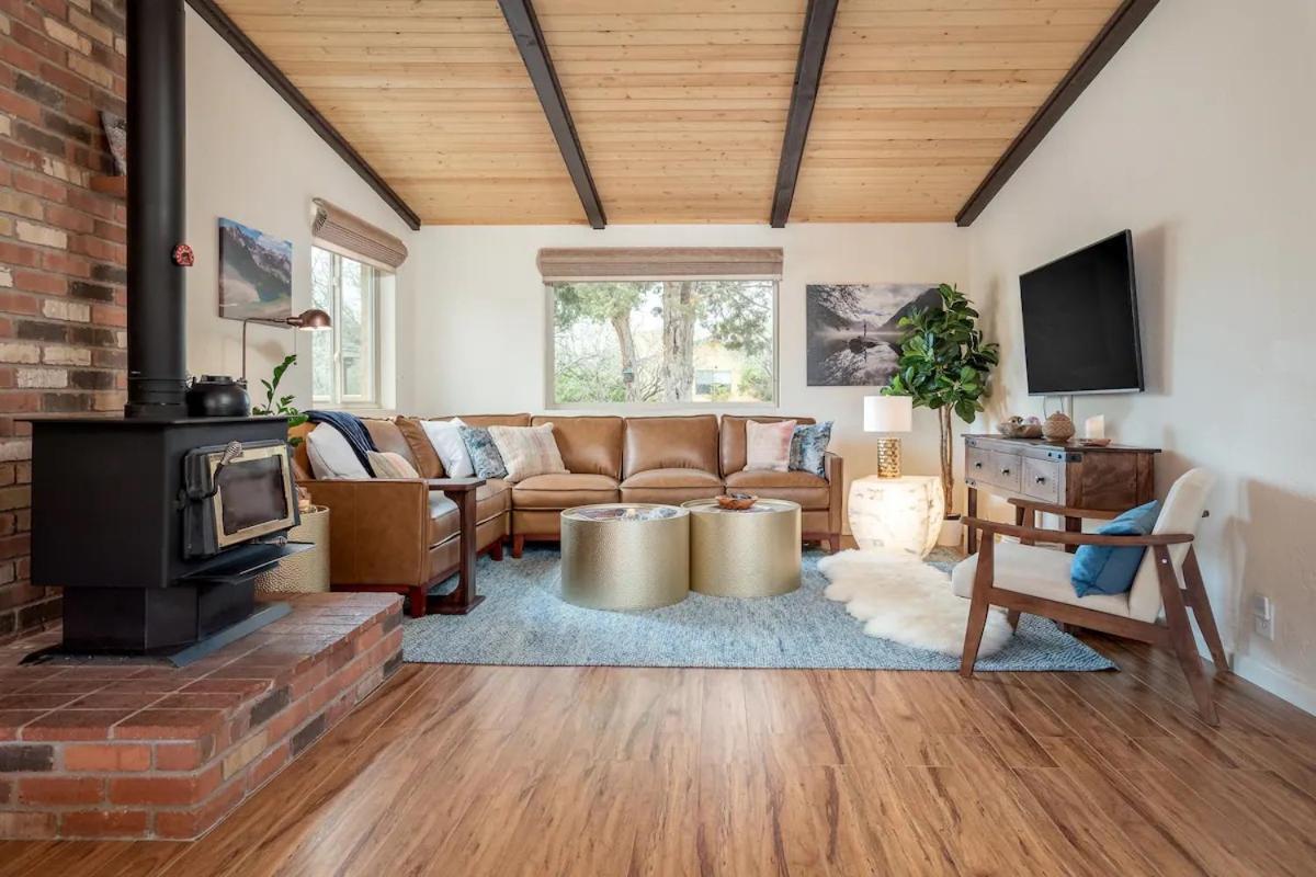 Sedona's Stargazing Luxury Paradise. Red Rock Views! Holiday home Sedona